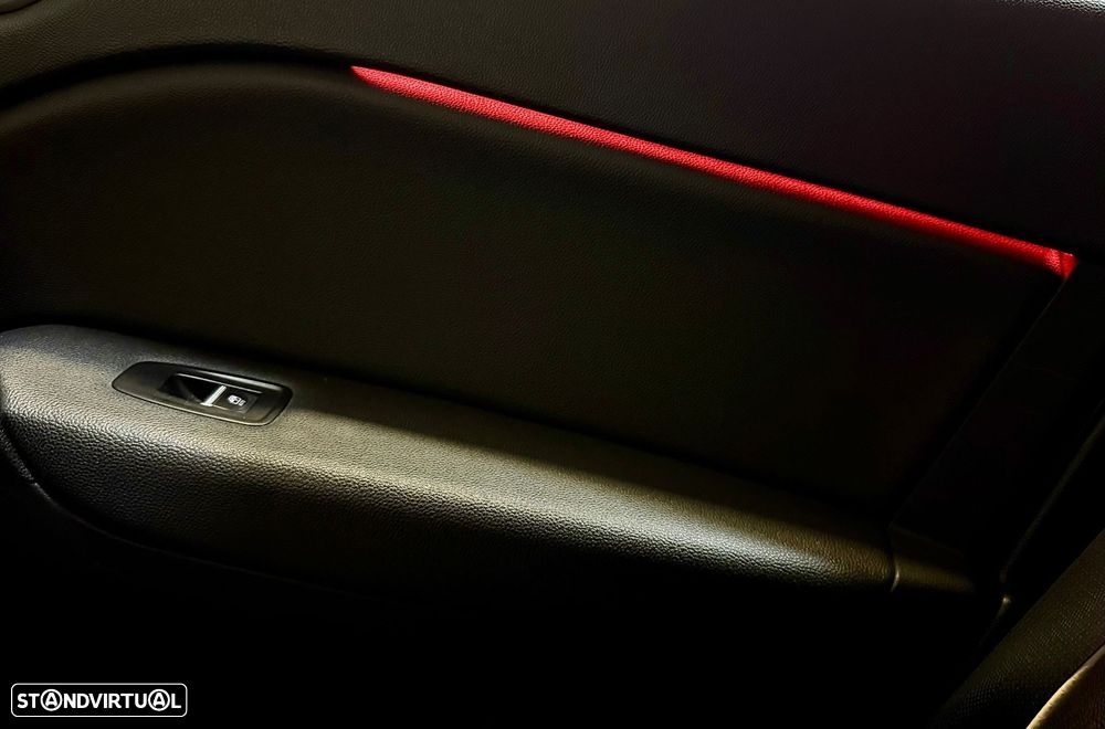 Renault Captur 1.0 TCe Techno - 25