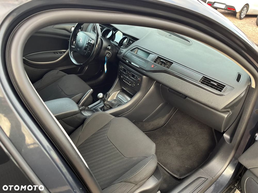 Citroën C5 1.8 16V Confort - 28