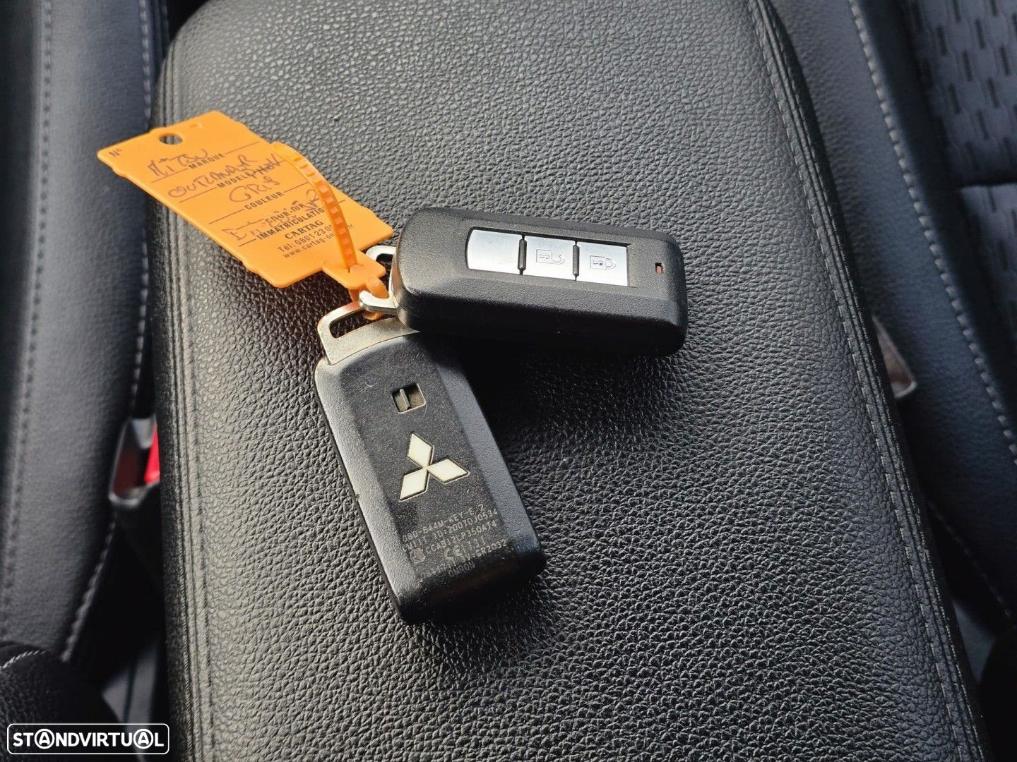 Mitsubishi Outlander 2.0 MIVEC Intense+ - 14