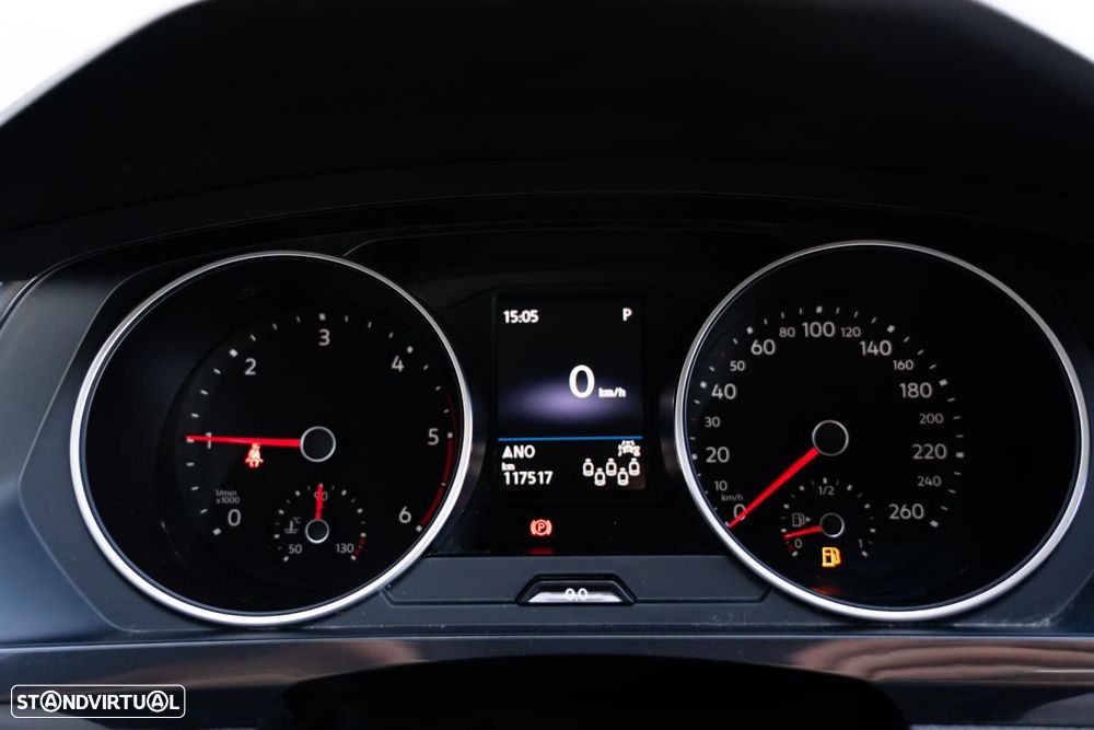 VW Tiguan Allspace 2.0 TDI Confortline DSG - 7