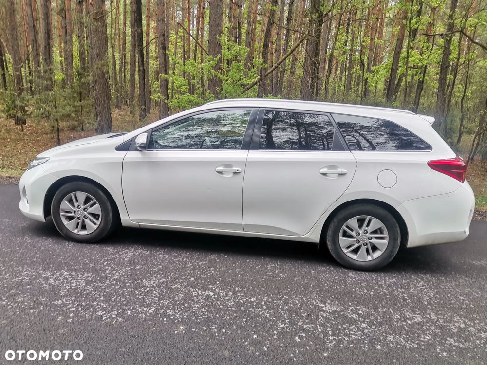 Toyota Auris - 6