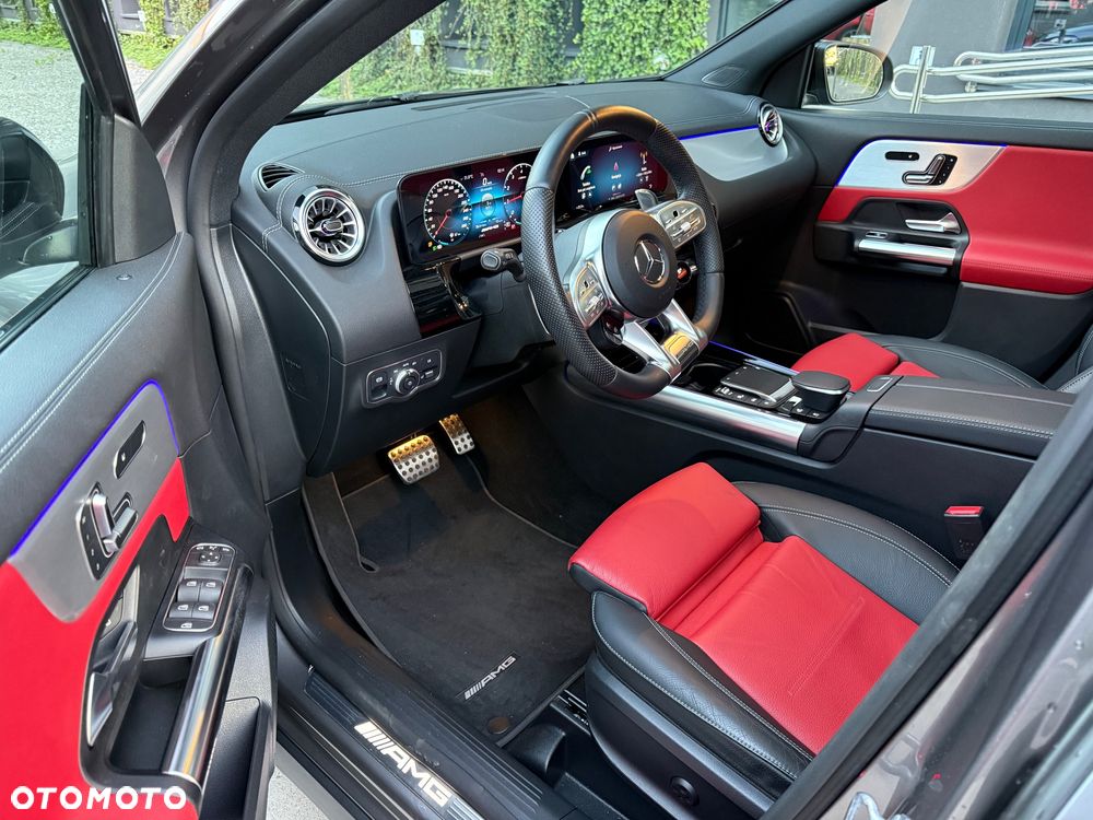 Mercedes-Benz GLA AMG 35 4-Matic - 11