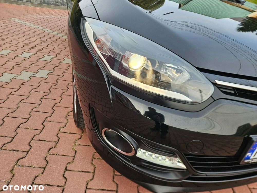 Renault Megane 1.6 16V 110 LIMITED - 15
