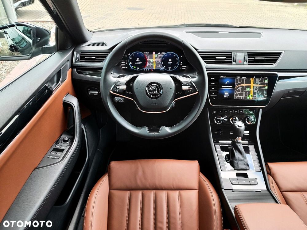 Skoda Superb 2.0 TDI SCR L&K DSG - 16
