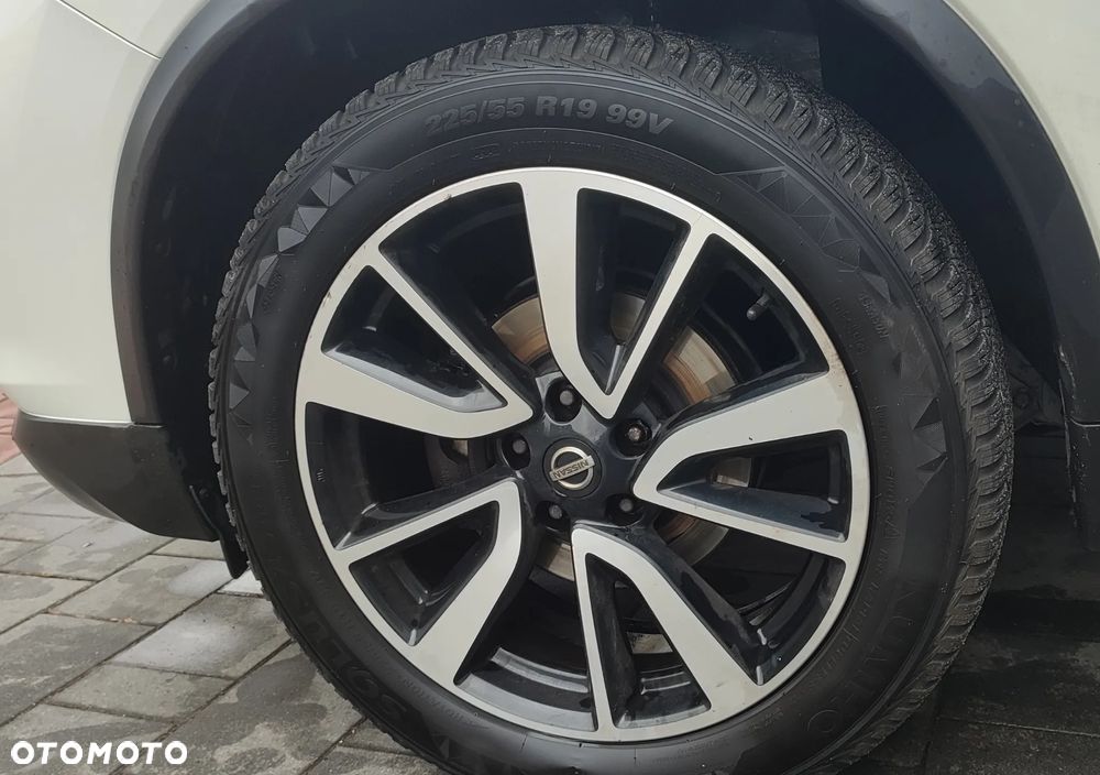 Nissan X-Trail - 12