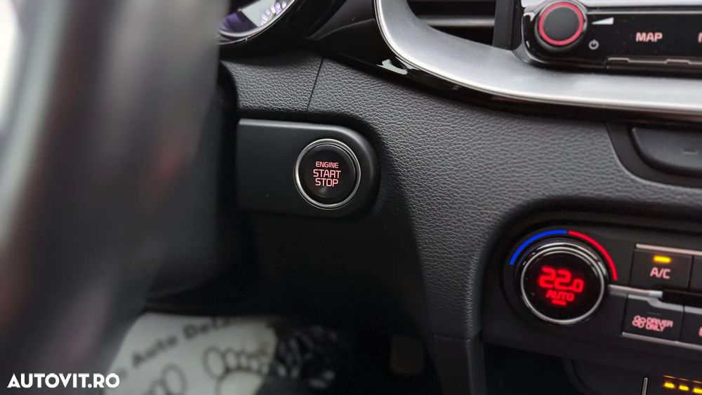 Kia Ceed SW 1.6 GDI DCT OPF Plug-in-Hybrid Spirit - 25