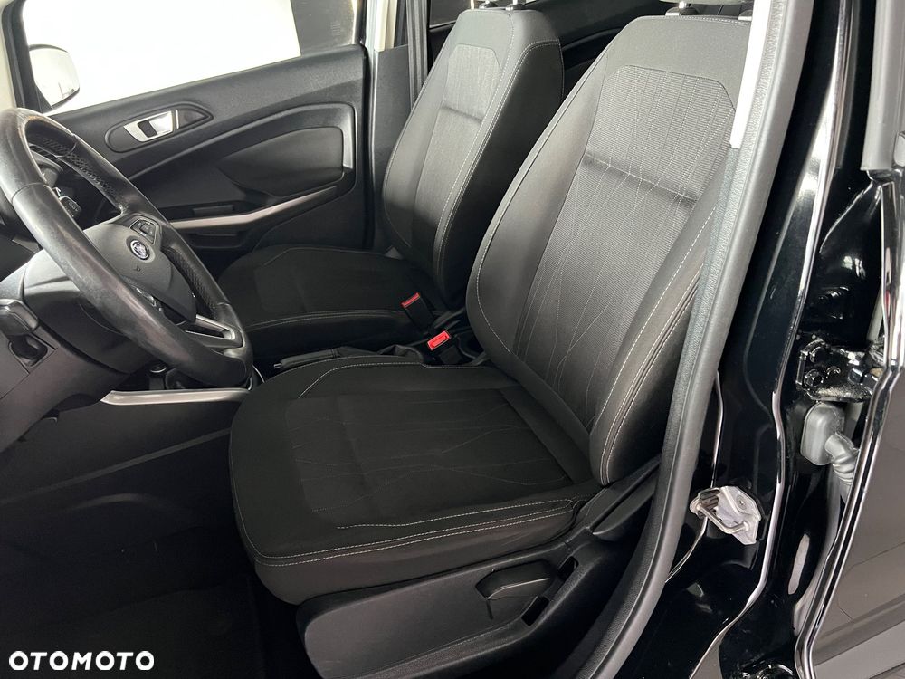 Ford EcoSport - 12