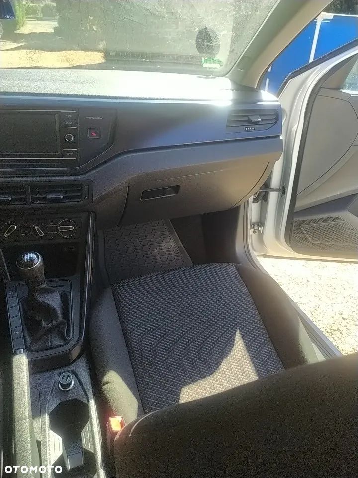 Volkswagen Polo 1.0 (Blue Motion Technology) Trendline - 23