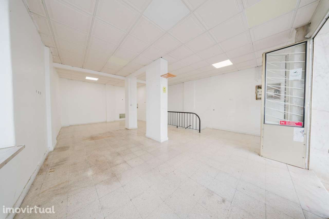 Espaço Comercial em Benfica, Lisboa | 185 m2 | Rés-do-Chão +... - Grande imagem: 2/17