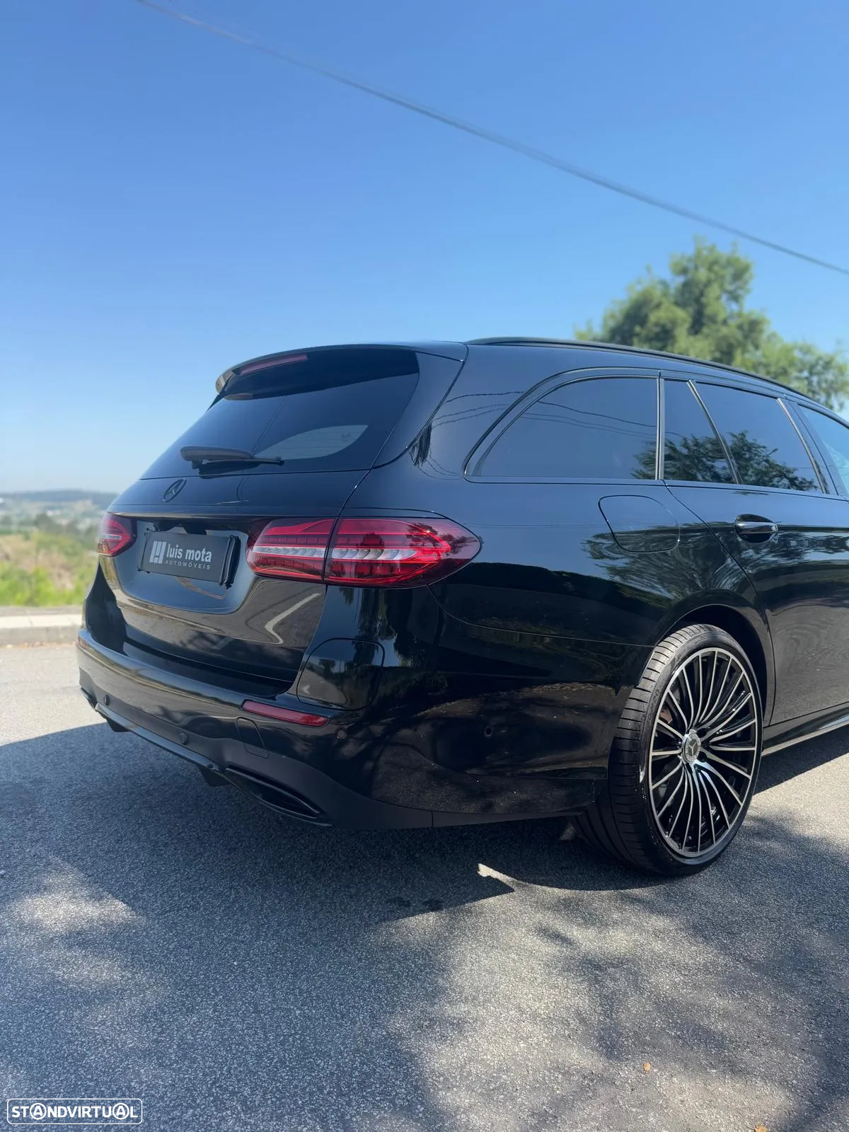 Mercedes-Benz E 300 de AMG Line - 44