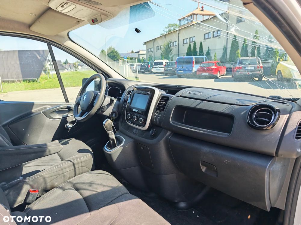 Renault TRAFIC - 28