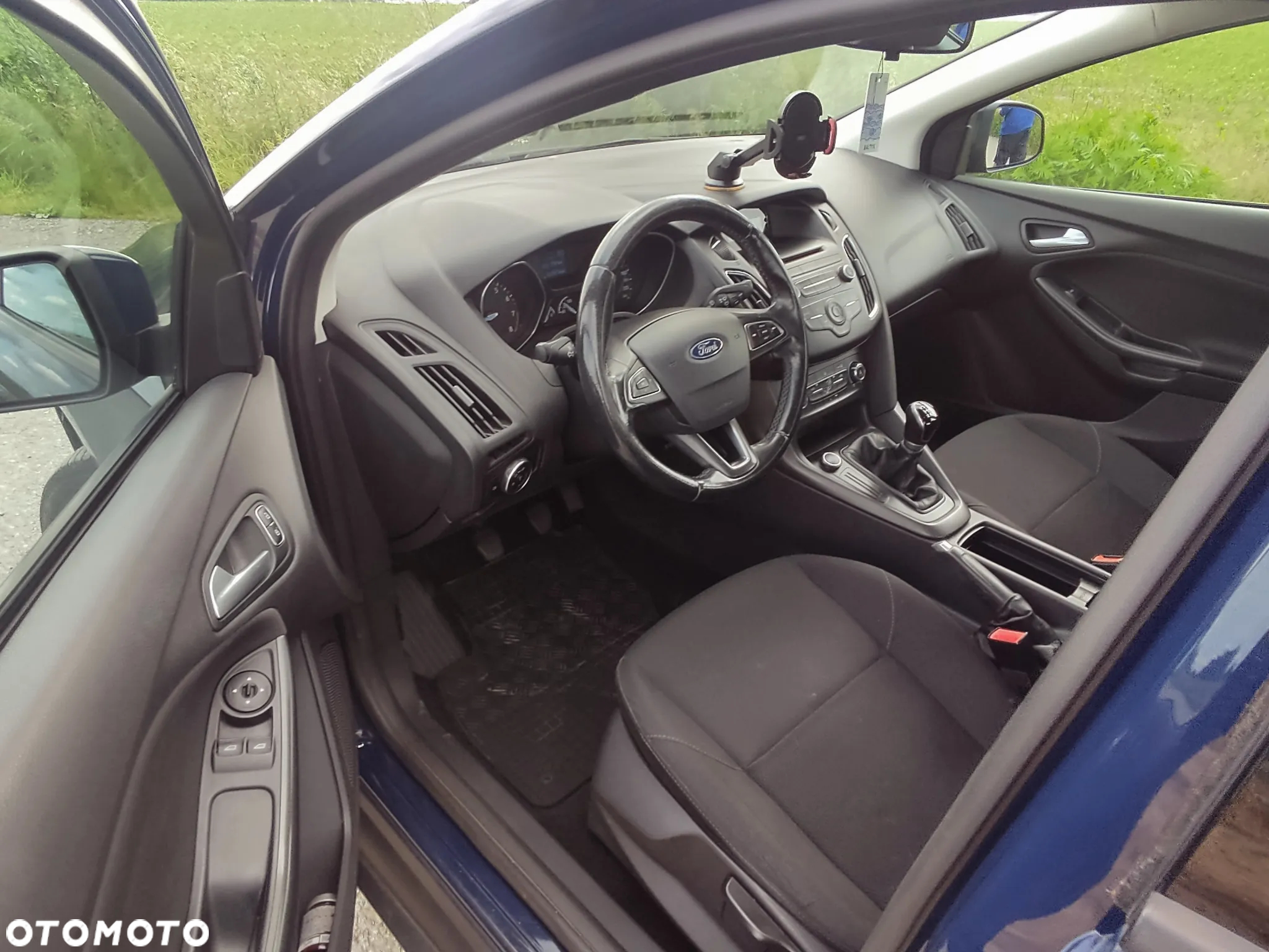 Ford Focus - 13