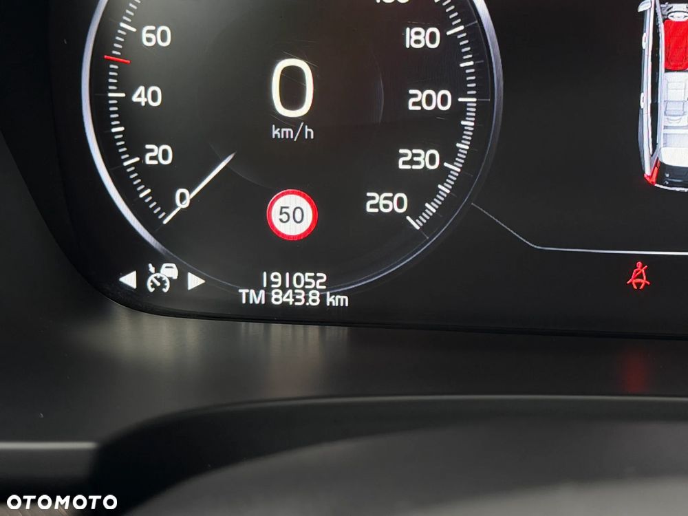 Volvo V90 Cross Country D5 AWD Pro - 26