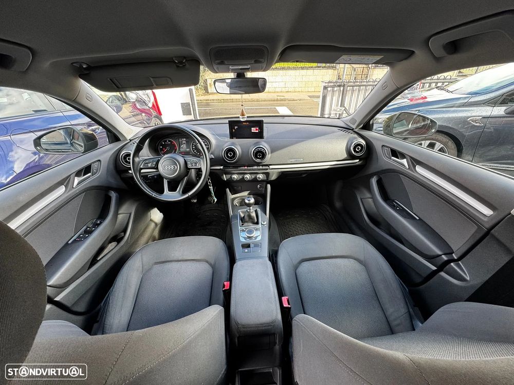 Audi A3 Sportback 1.6 TDI Advance - 14