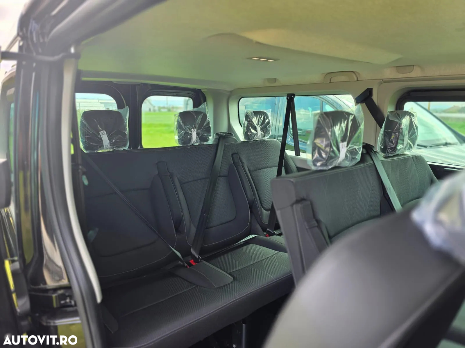 Renault Trafic Combi 2.0 Blue dCi 110 S&S L2 8+1 Zen - 10