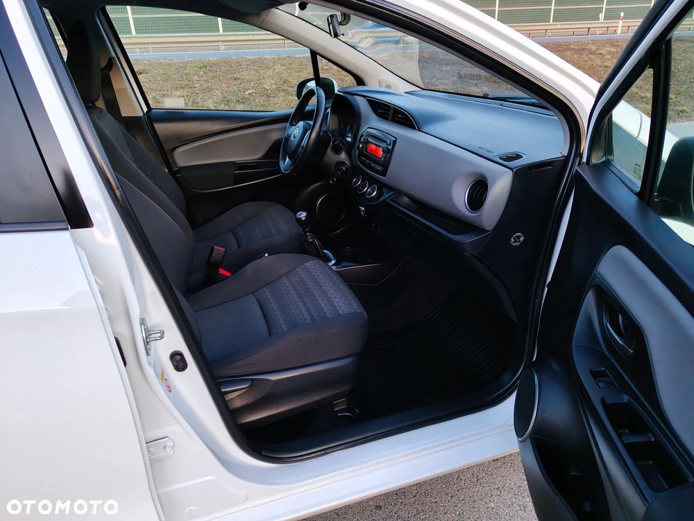 Toyota Yaris 1.33 Active EU6 - 34