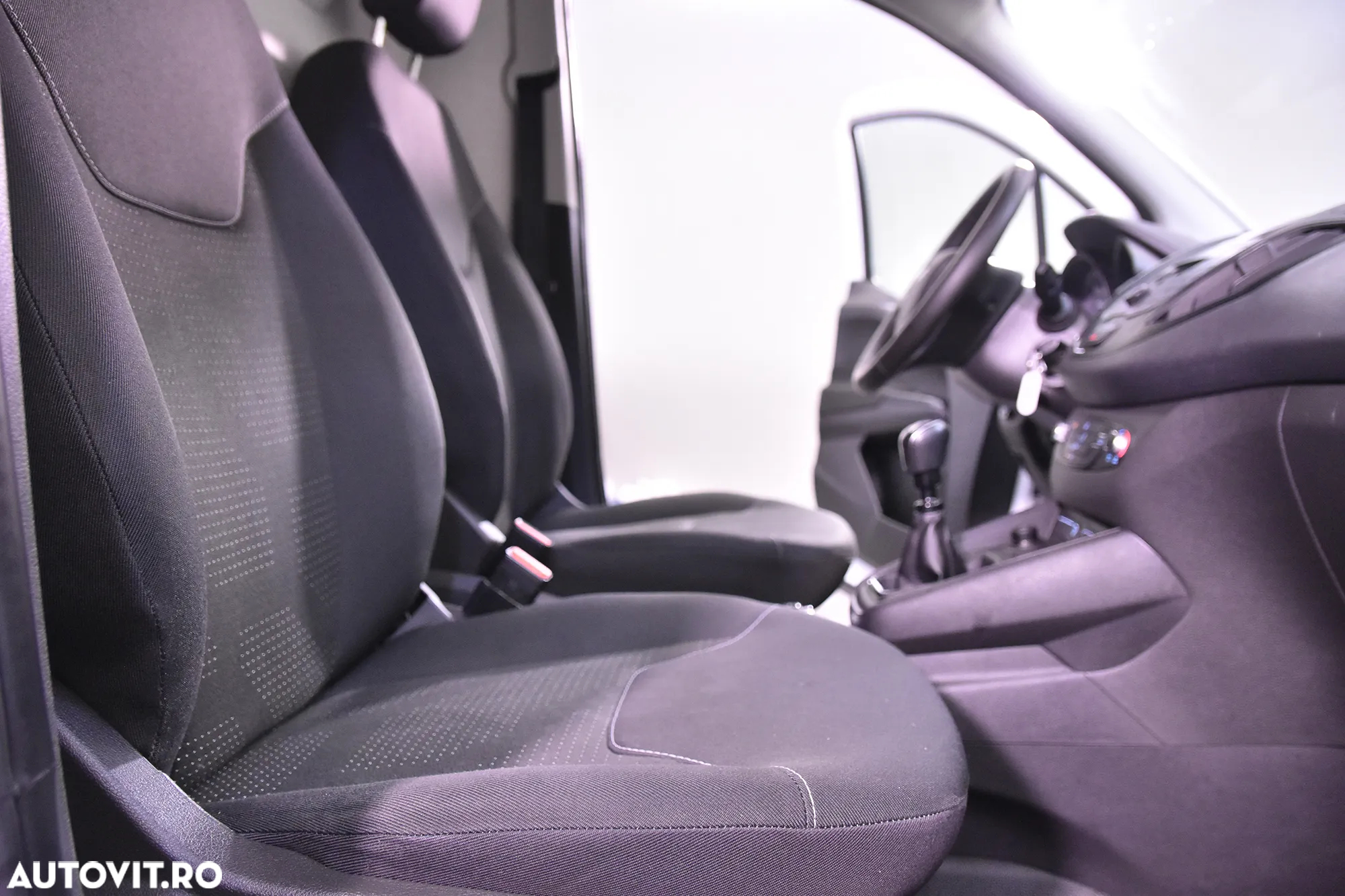 Ford Transit Custom Courier - 10