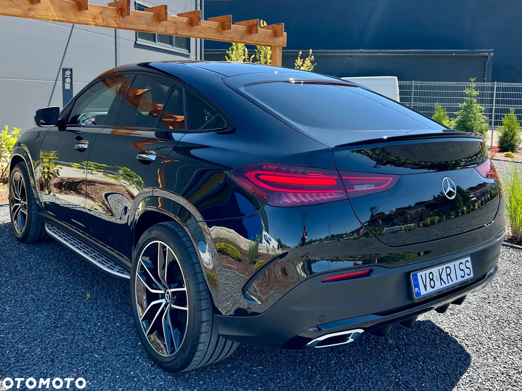 Mercedes-Benz GLE - 1