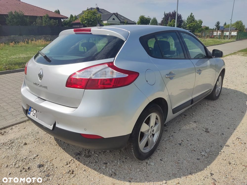 Renault Megane 1.6 16V Dynamique - 5