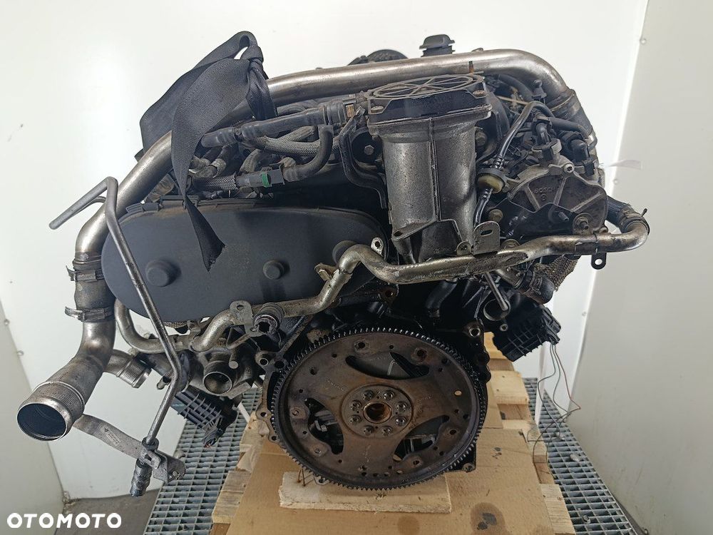 SILNIK PEUGEOT 407 UHZ 2.7 HDI - 4