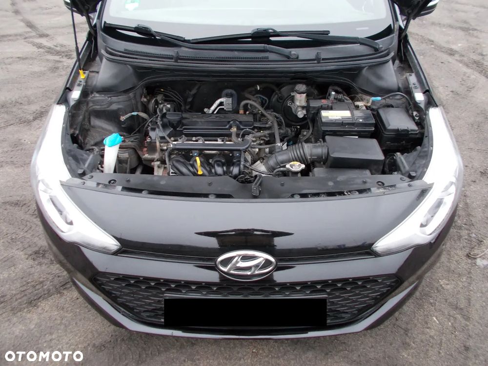 Hyundai i20 1.2 Passion Plus - 10