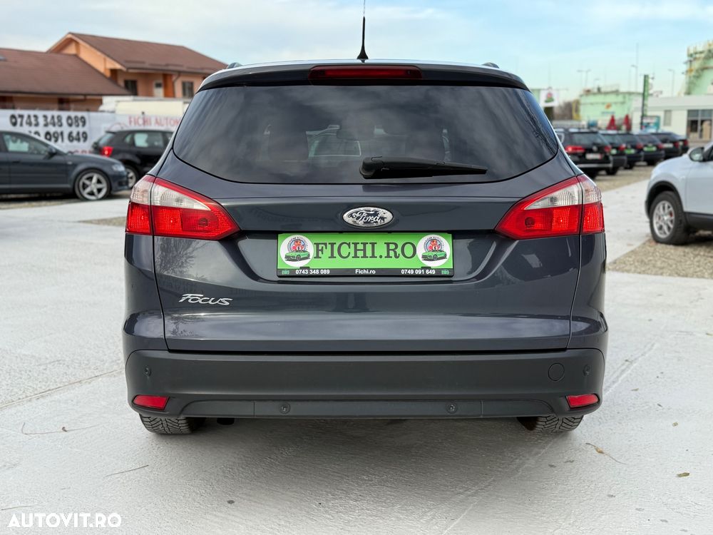 Ford Focus Turnier 1.6 TDCi DPF Titanium - 10