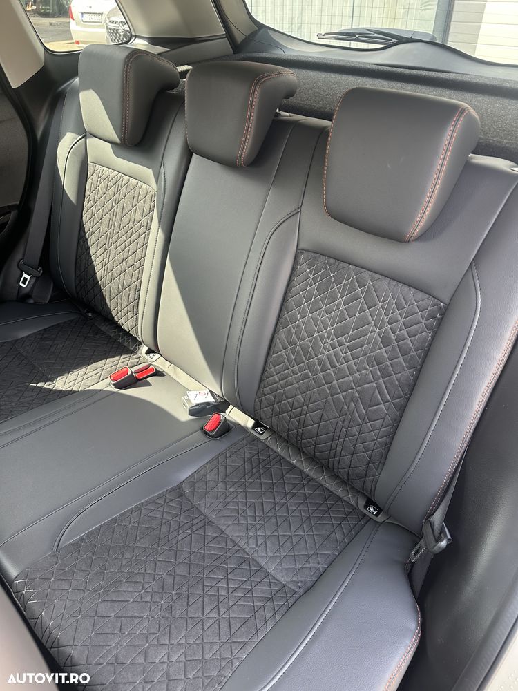 Suzuki Vitara 1.4 Boosterjet 6AT MHEV Spirit - 14