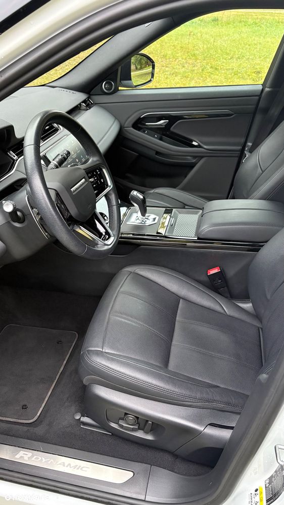 Land Rover Range Rover Evoque - 16