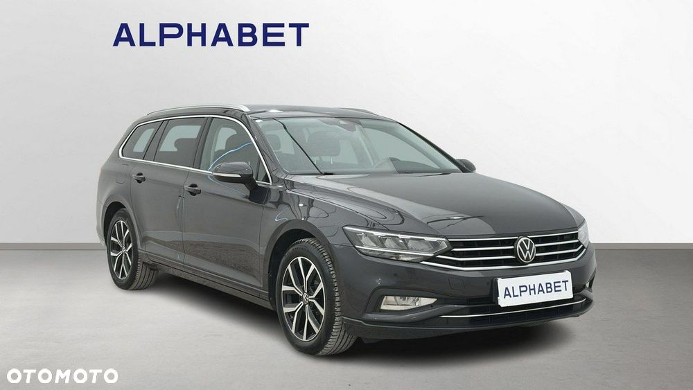 Volkswagen Passat - 8