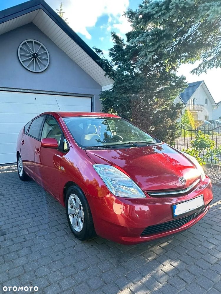Toyota Prius 1.5 VVT-i Sol - 1