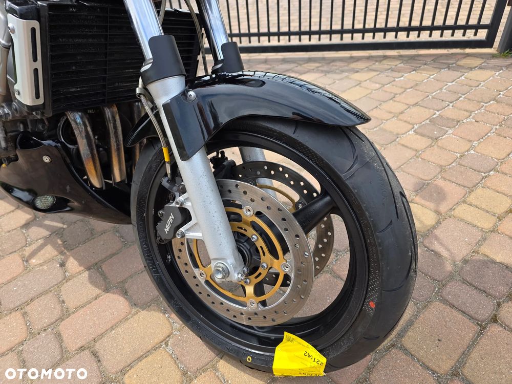 Honda CB - 10