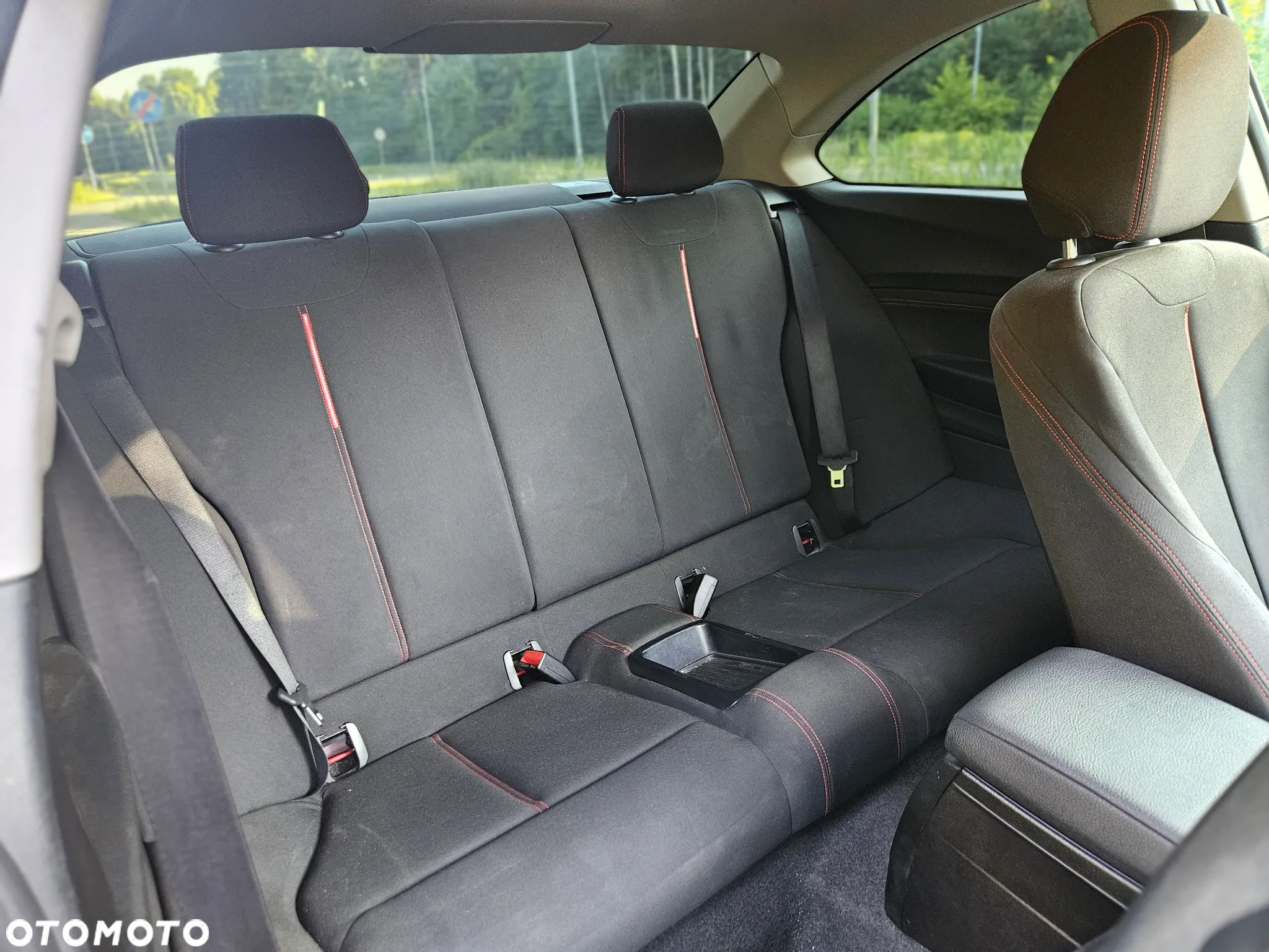 BMW Seria 2 218d Coupe Sport Line - 18
