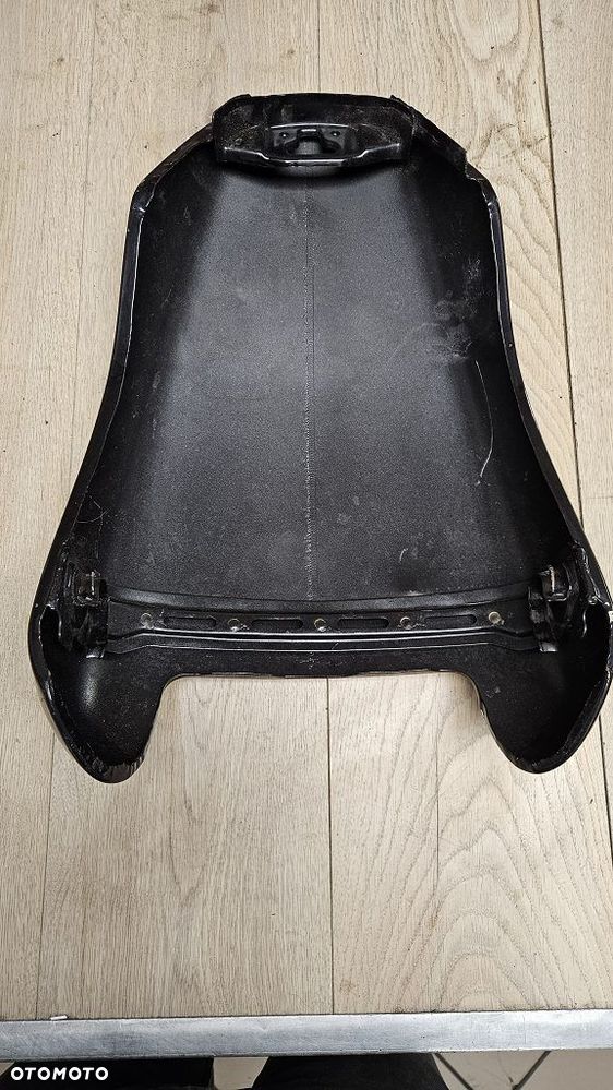 Atrapa nakładka na bak zbiornik Yamaha V-Max 1200 - 12