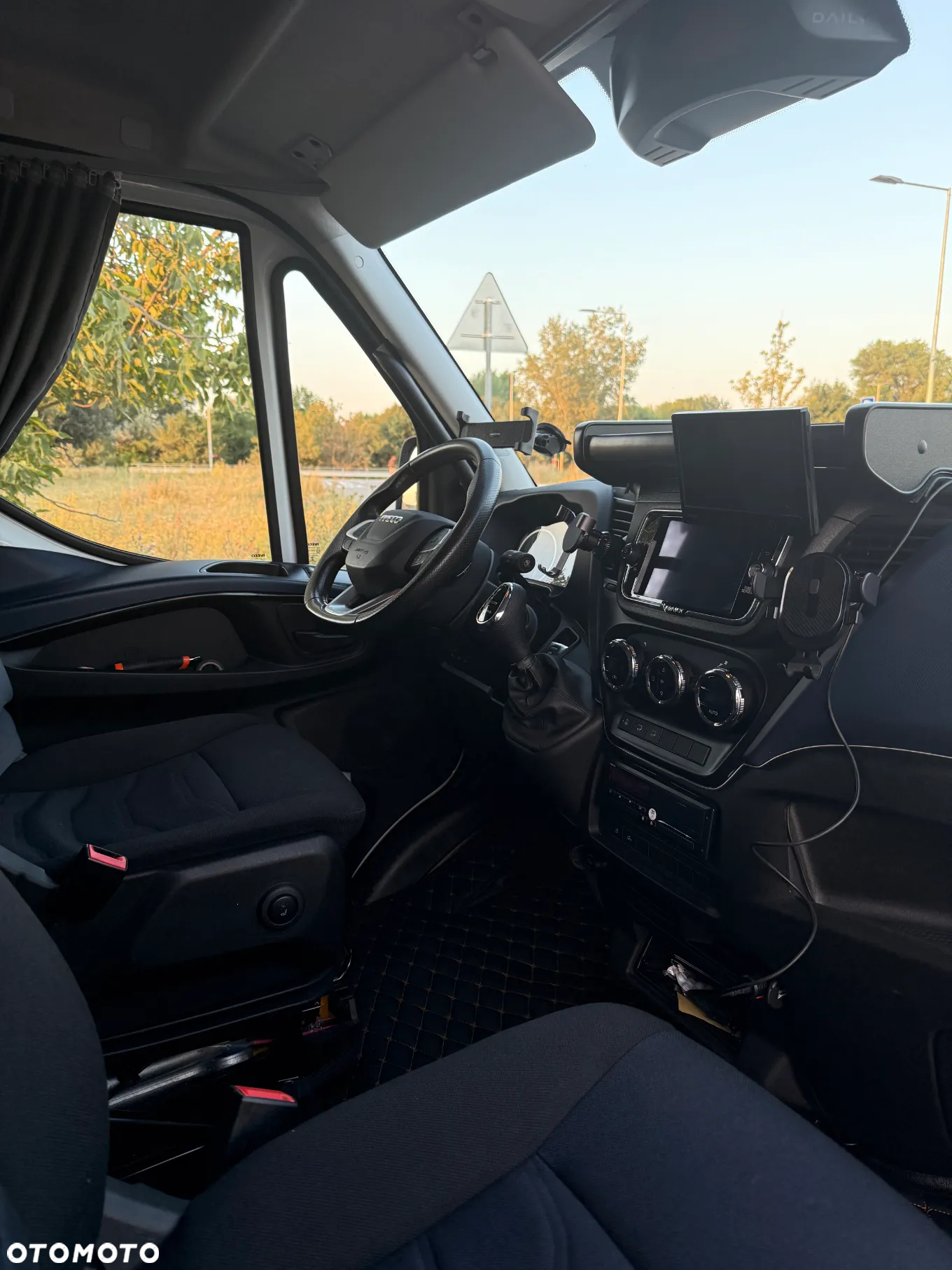 Iveco DAILY 70C21 - 16