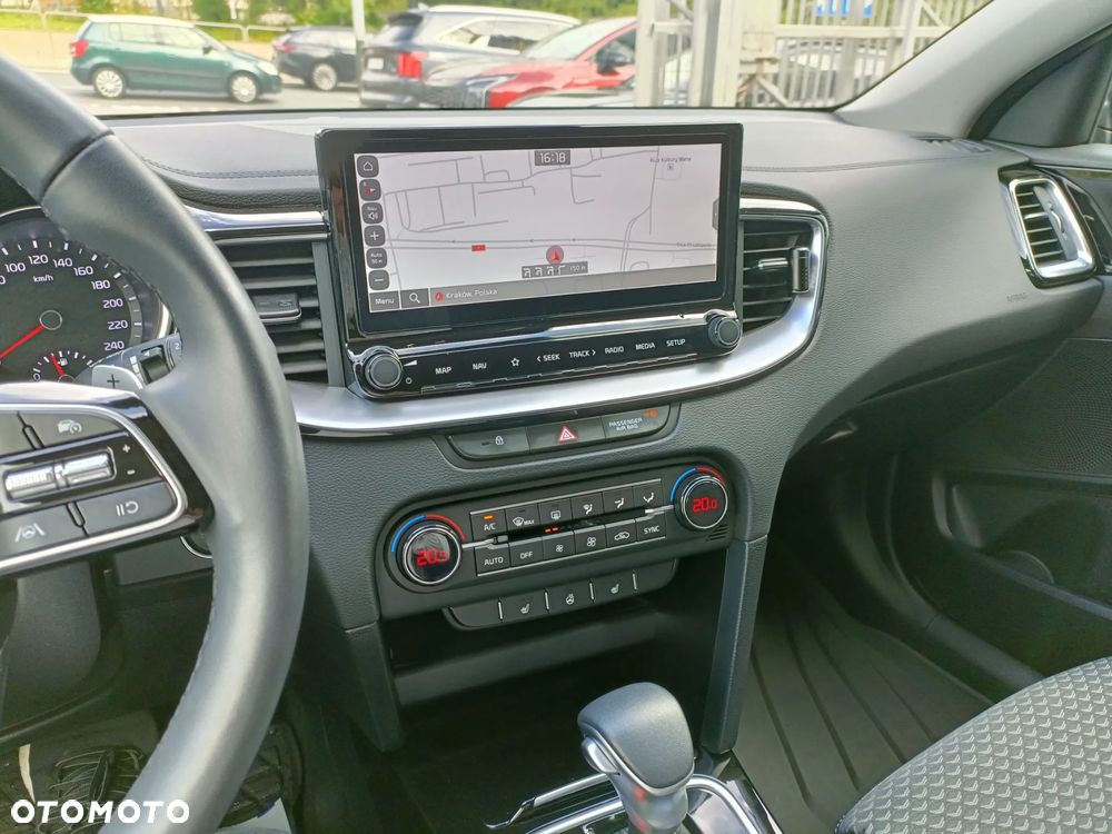 Kia Ceed 1.5 T-GDI Tribute DCT - 14