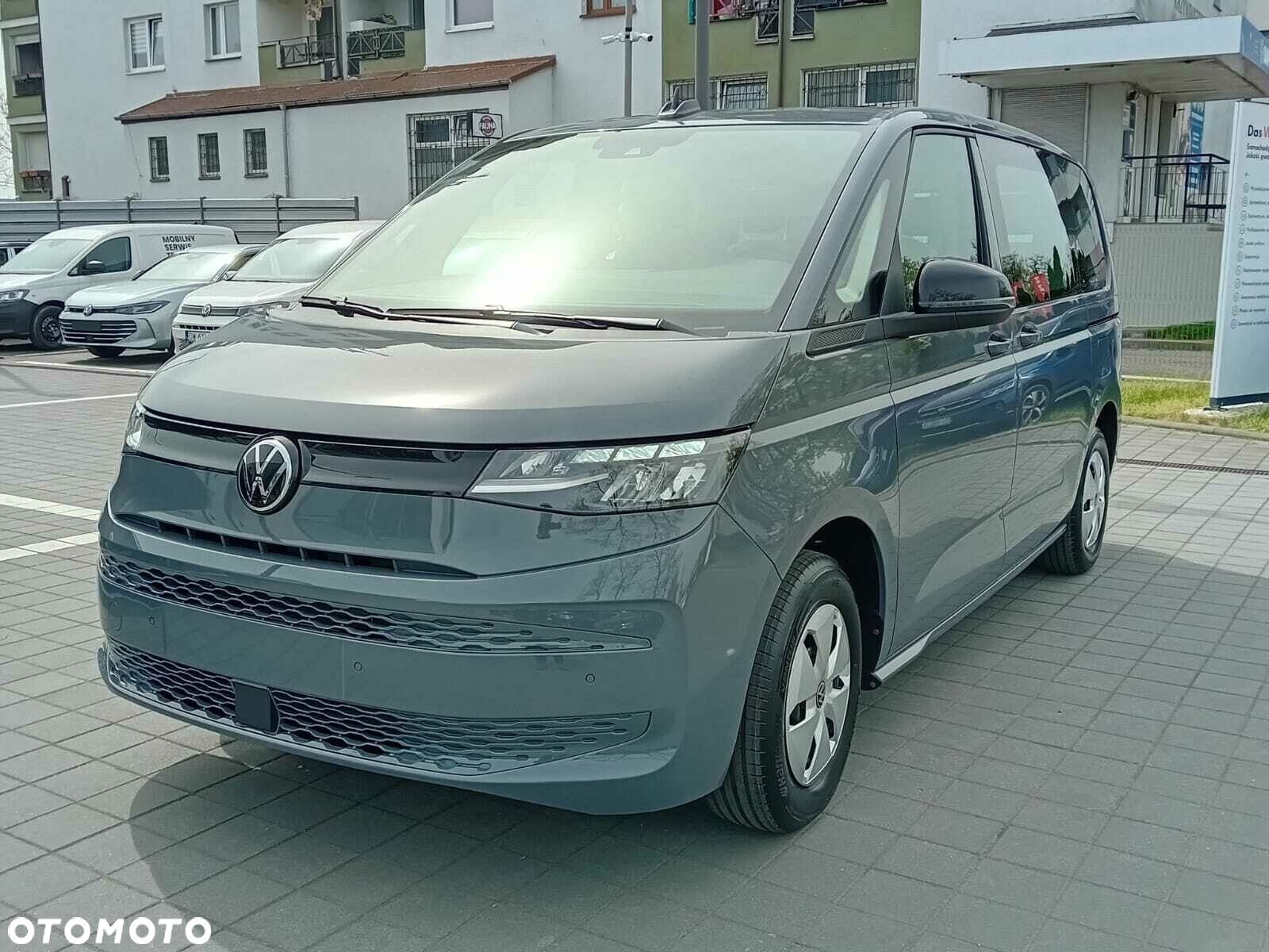 Volkswagen Multivan - 4