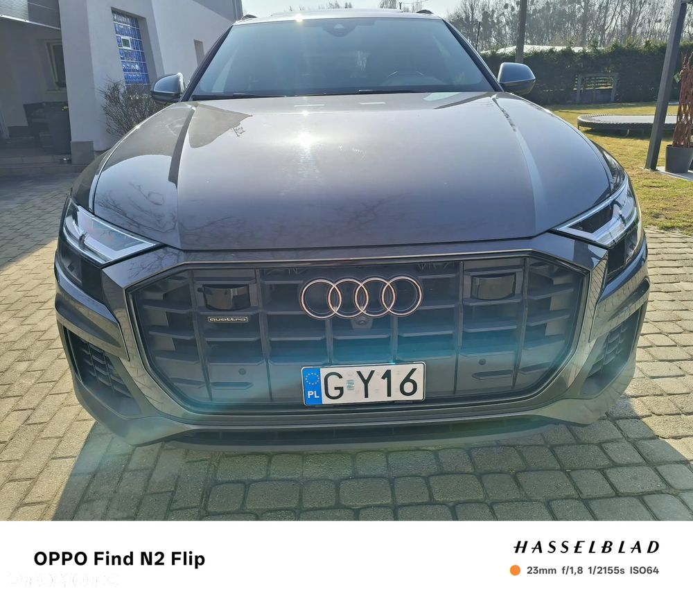 Audi Q8 55 TFSI quattro tiptronic - 14