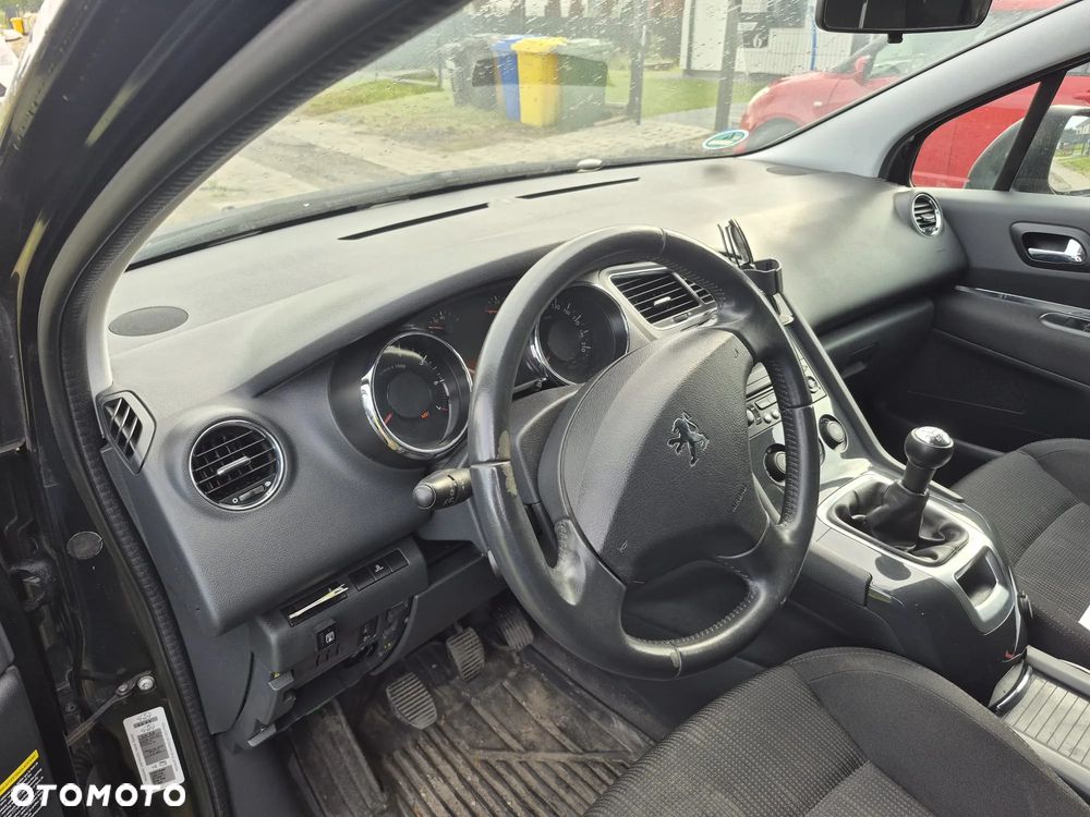 Peugeot 5008 1.6 Active - 5