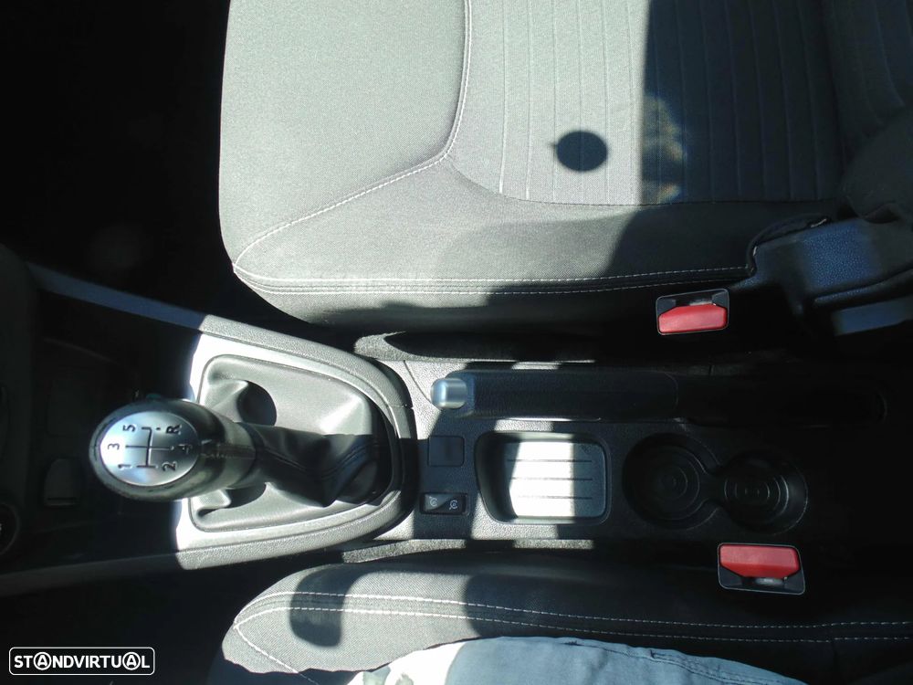 Renault Clio Sport Tourer 1.5 dCi Limited - 32