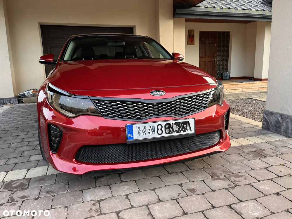 Kia Optima - 24