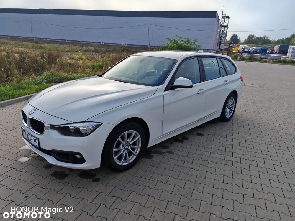 BMW Seria 3 316d Sport Line