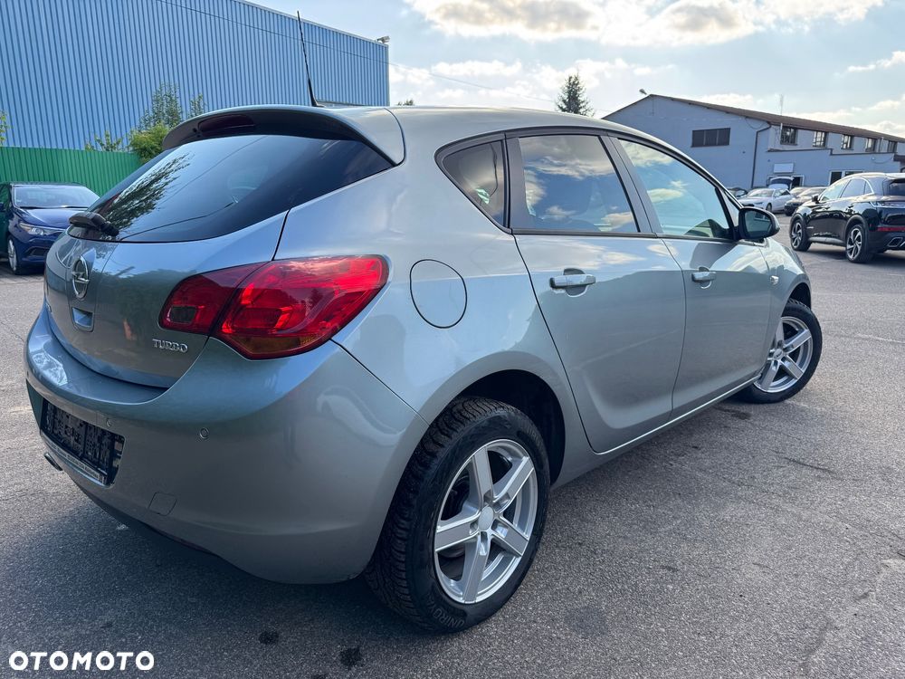 Opel Astra 1.4 Turbo ecoFLEX Start/Stop 150 Jahre - 4