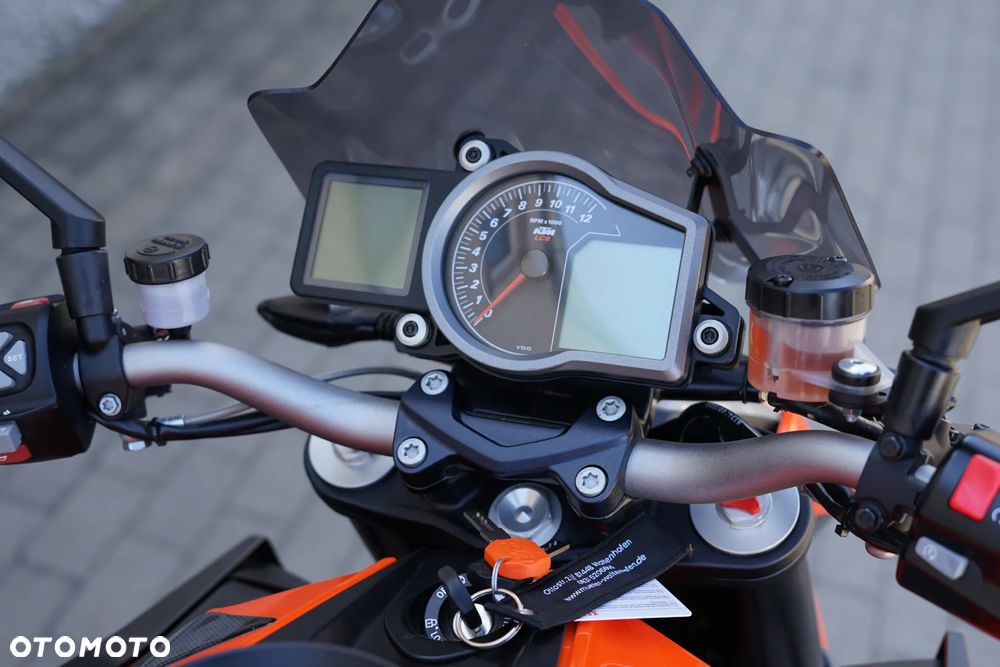 KTM Super Duke - 18