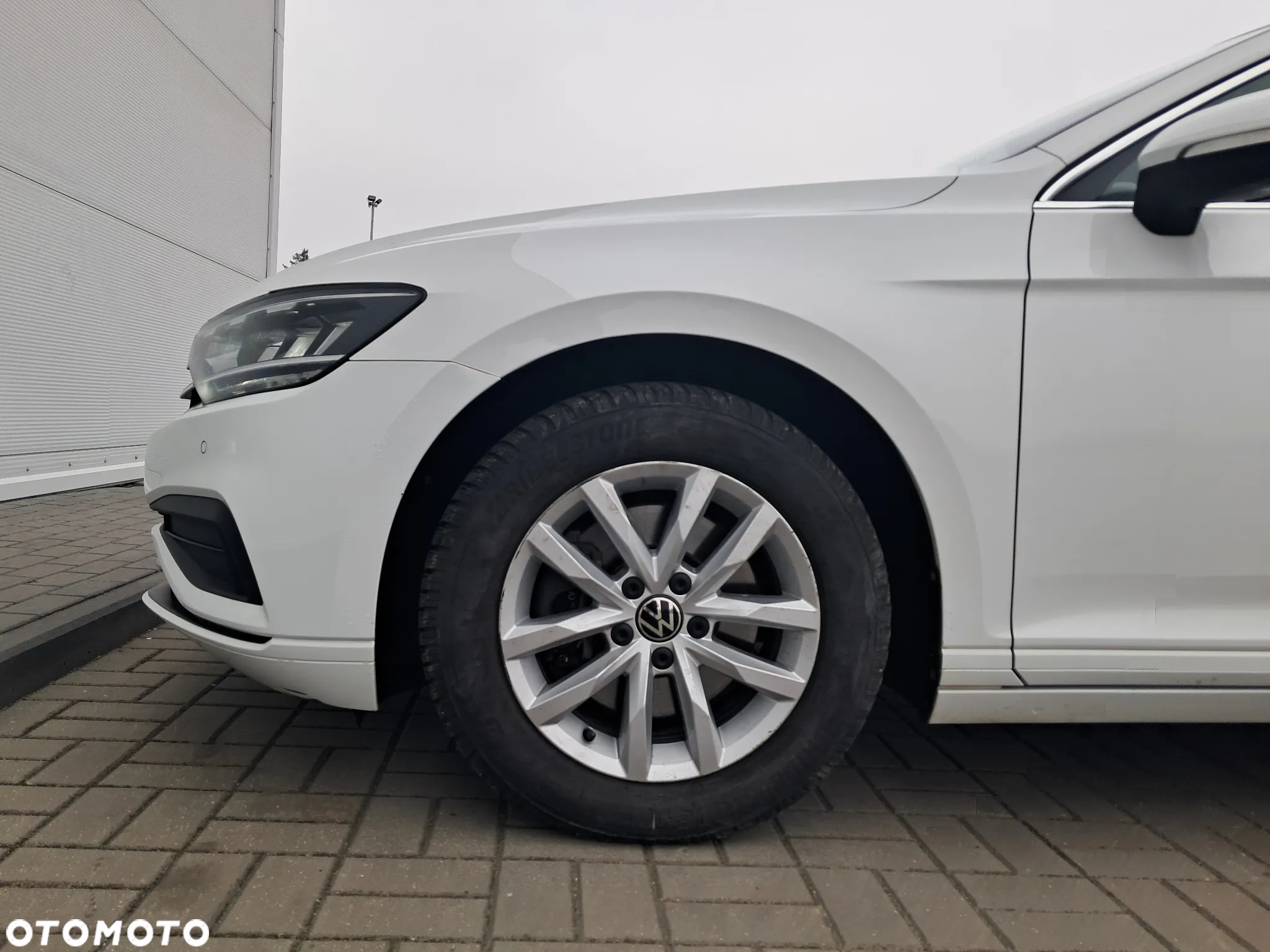 Volkswagen Passat 1.5 TSI EVO Business - 9