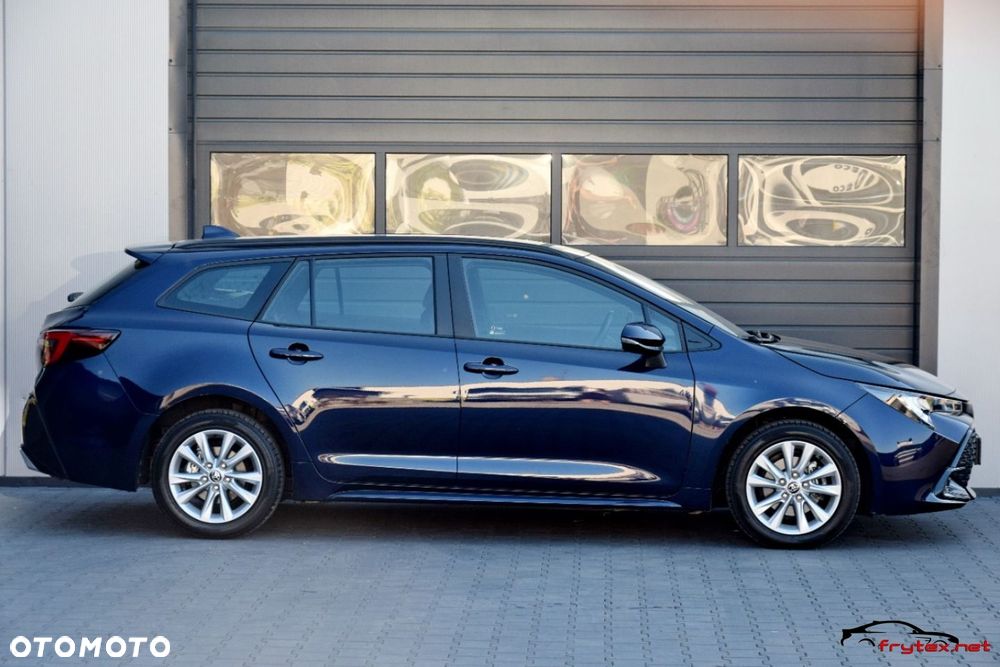 Toyota Corolla - 4