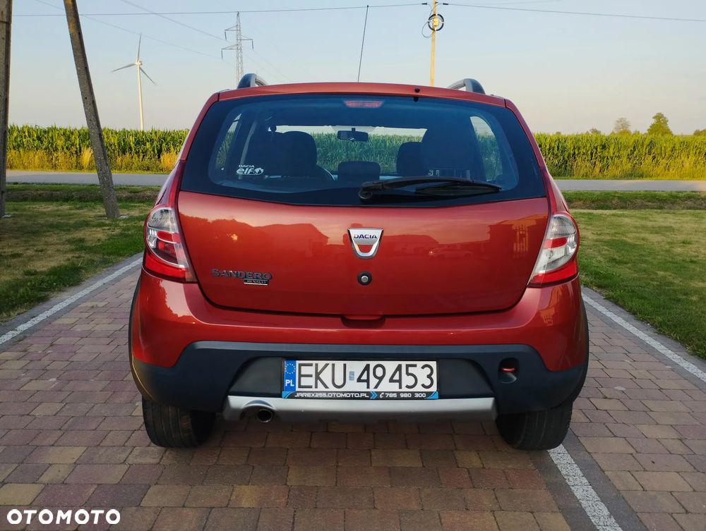 Dacia Sandero - 5