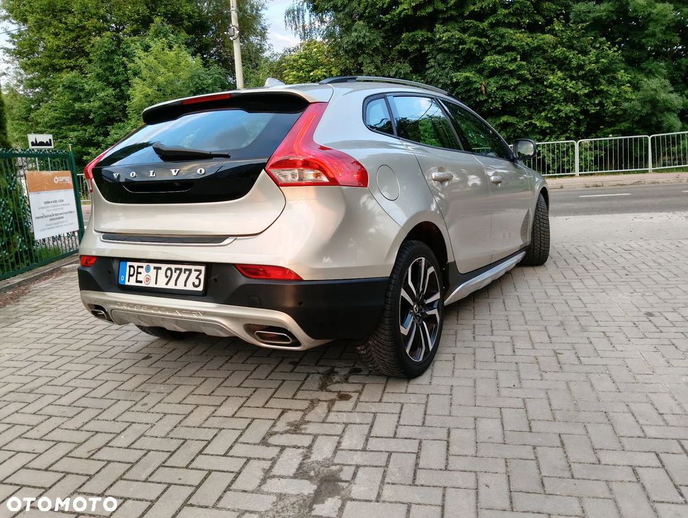 Volvo V40 D2 Drive-E Dynamic Edition - 9
