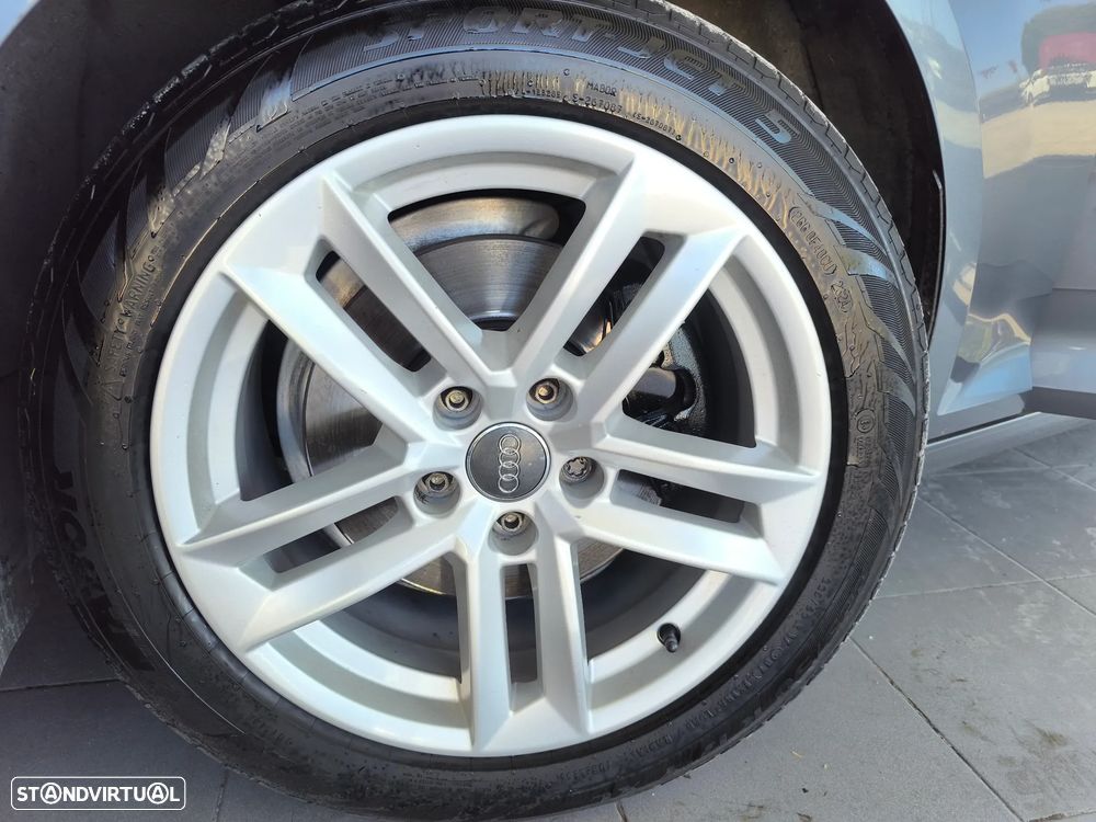 Audi A4 Avant 2.0 TDI Advance - 15