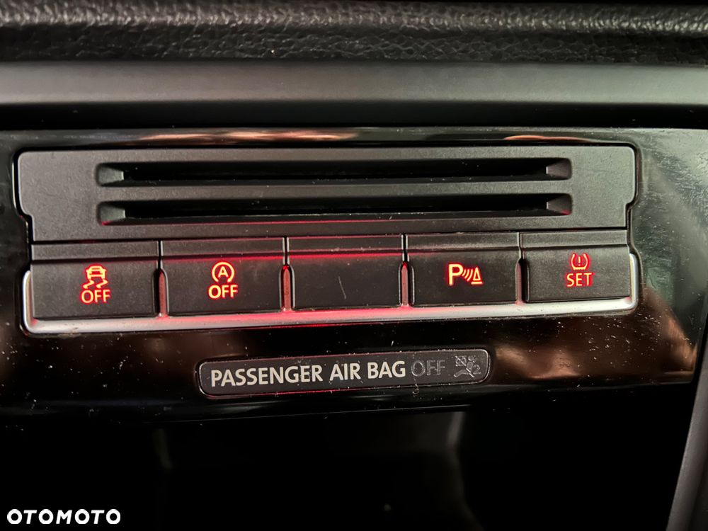 Volkswagen Sharan 2.0 TDI BlueMotion Technology Highline - 39