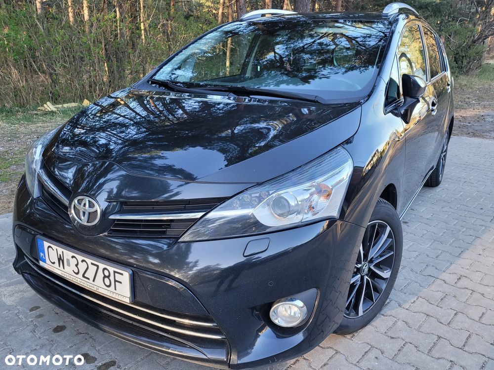 Toyota Verso - 1